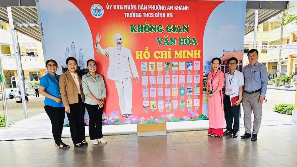 Xây dựng không gian văn hóa Hồ Chí Minh trong trường học 